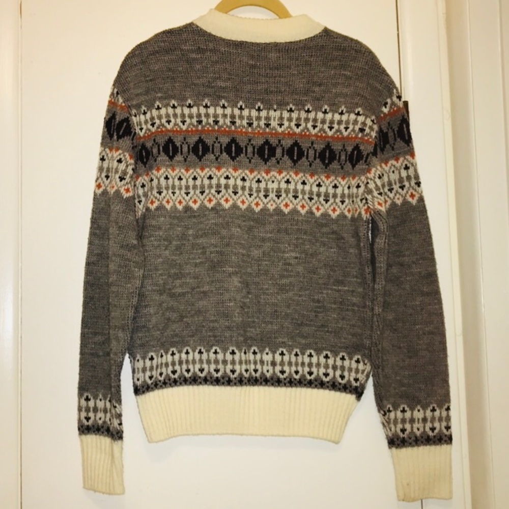 Retro Studio One Sweater - Picture 3 of 5